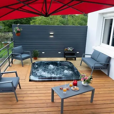 Gite Le Berceau Du Marin 4 Chambres Terrasse & Spa Redon Centre 300M Saint-Nicolas-de-Redon Exterior photo